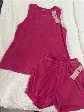 NWT Mono B Raspberry Ribbed Tank & Shorts Set | Size S